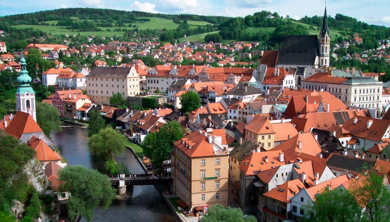 Bzaqf-czechrepublic-biking-2
